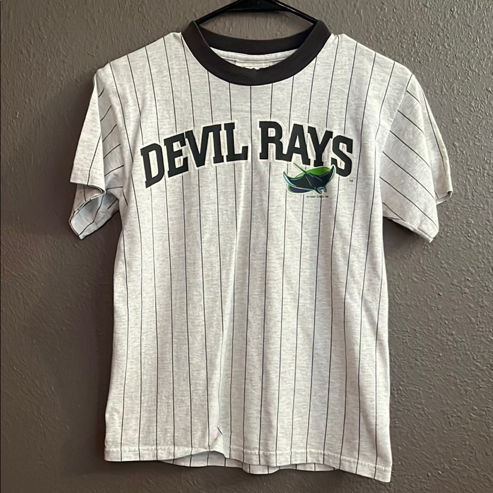 Vintage Lee Rays Shirt 💜